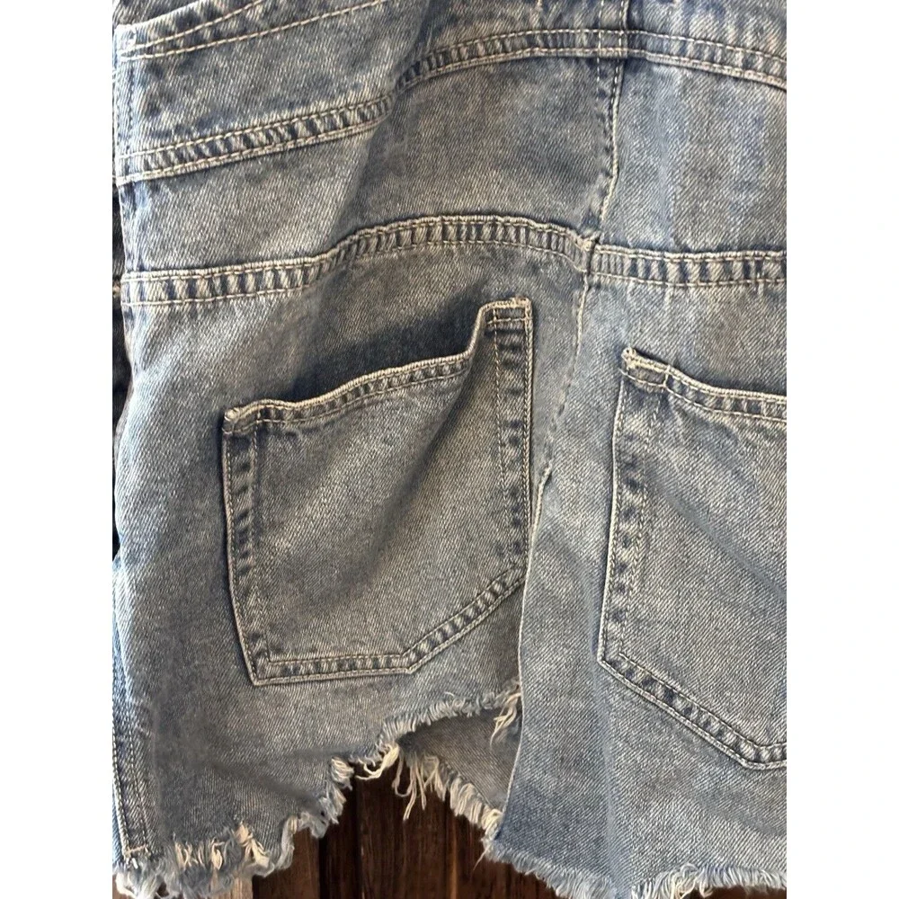 FREE PEOPLE Size 2 Blue Denim Overall Dress Frayed Mini Dress Y2k festival boho - Picture 5 of 11